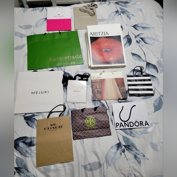 Designer paper shopping bags - Picture 4 of 6